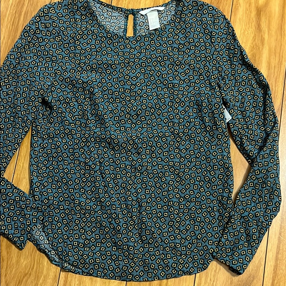 Patterned Blue and Black Women's Top